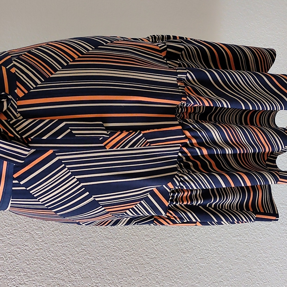 Northstyle, Wrinkle free Midi dress, Sz 8 - Picture 2 of 8